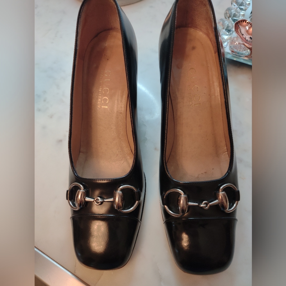 Gucci patent leather heels